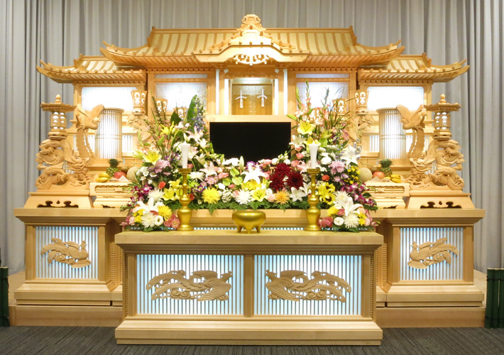 翠玉セットの祭壇